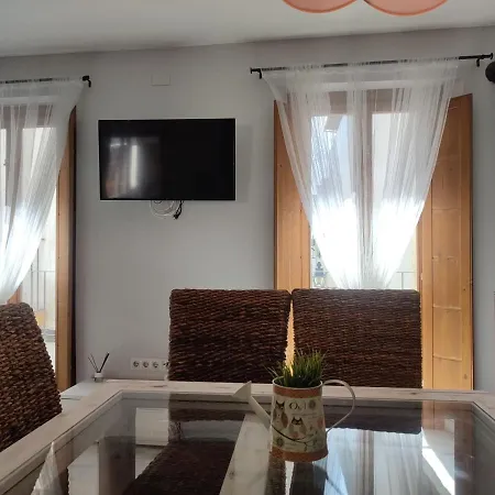 Encanto. Centrico Triplex Cerca De La Corredera Y Casco Antiguo. * Cordoba
